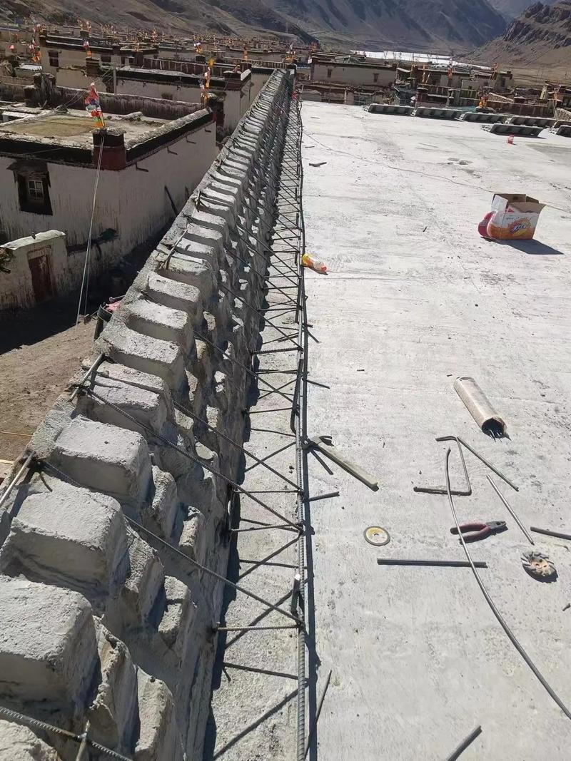 匠心傳承，裝點(diǎn)雪域 南木林唯美藏式坨坨裝飾材料，構(gòu)筑獨(dú)特建筑美學(xué)